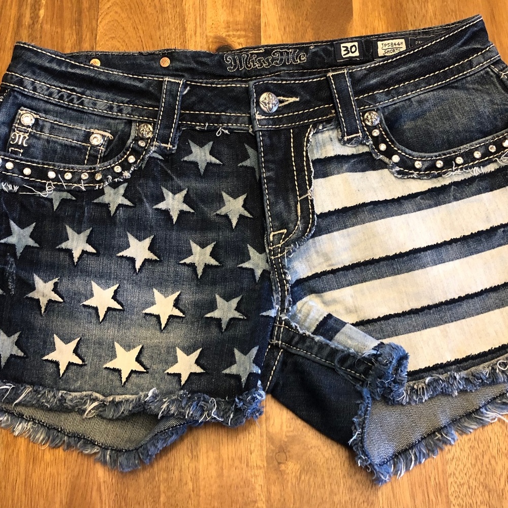 Miss Me jean shorts